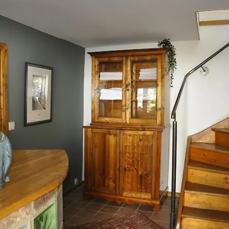 Geibelhof - In Mediterraner Hofreite Nahe Frankfurt Am Main דירה