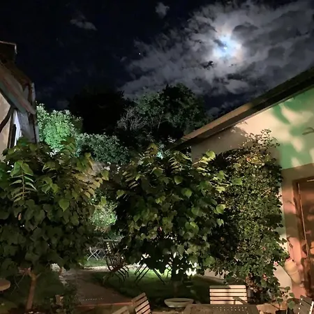 아파트 Geibelhof - In Mediterraner Hofreite Nahe Frankfurt Am Main