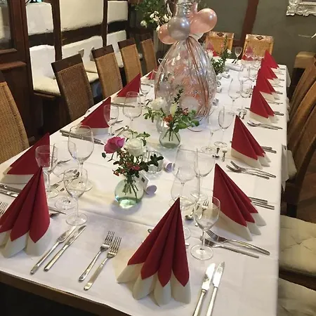 Geibelhof - In Mediterraner Hofreite Nahe Frankfurt Am Main דירה