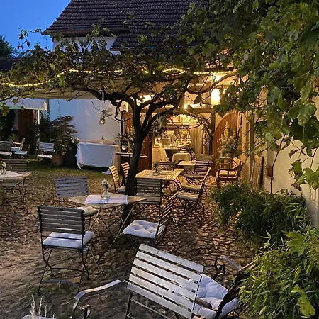 Geibelhof - In Mediterraner Hofreite Nahe Frankfurt Am Main